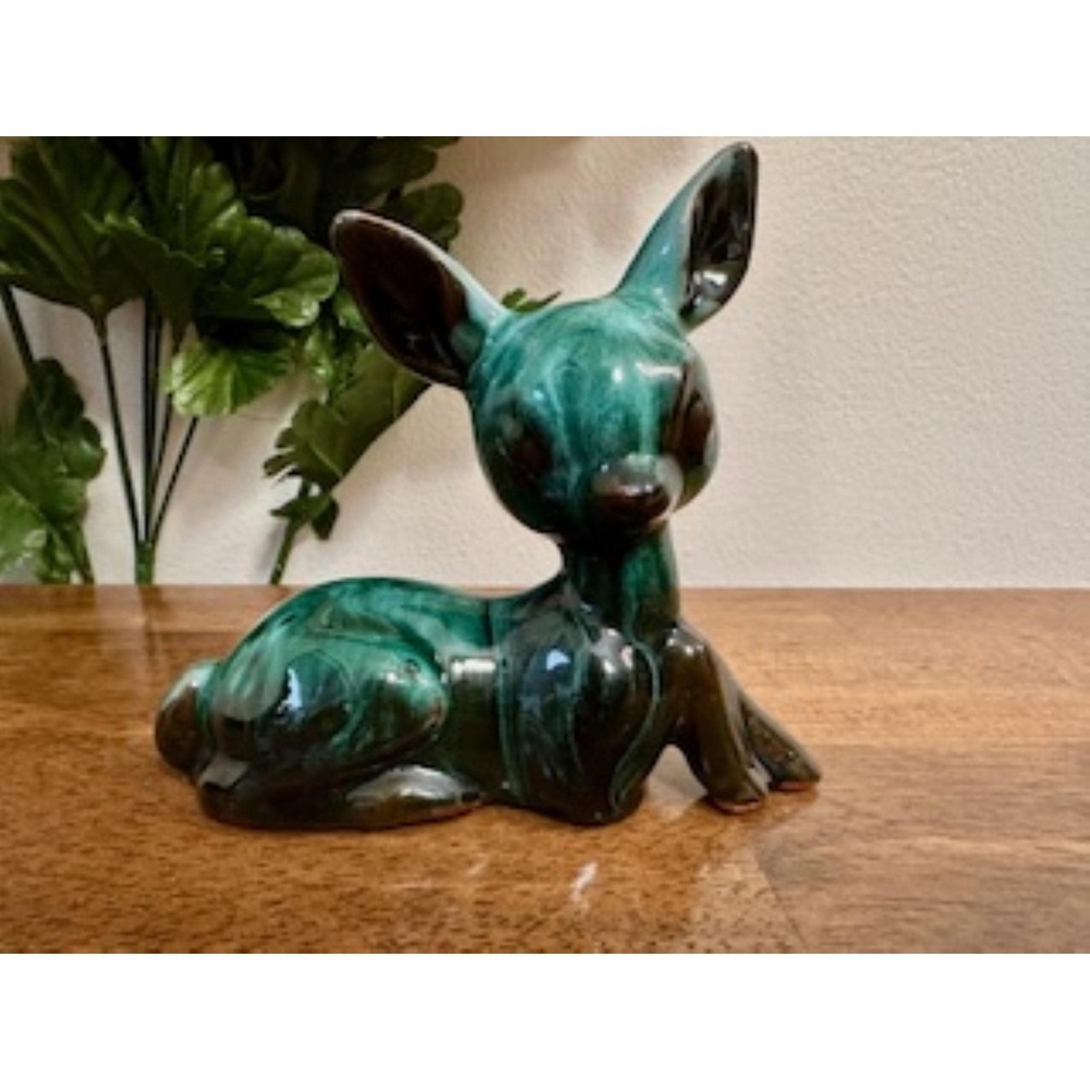 Vintage Evangeline Pottery Deer Figurine – Mid-Century Canadian Ceramic‎ Fawn